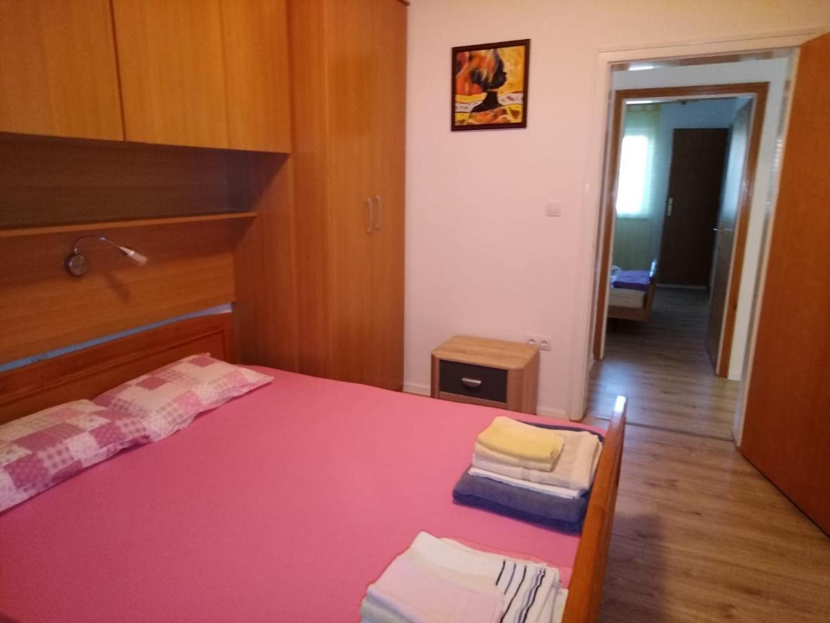 Barbat na Rabu Apartmani Katarina מראה חיצוני תמונה