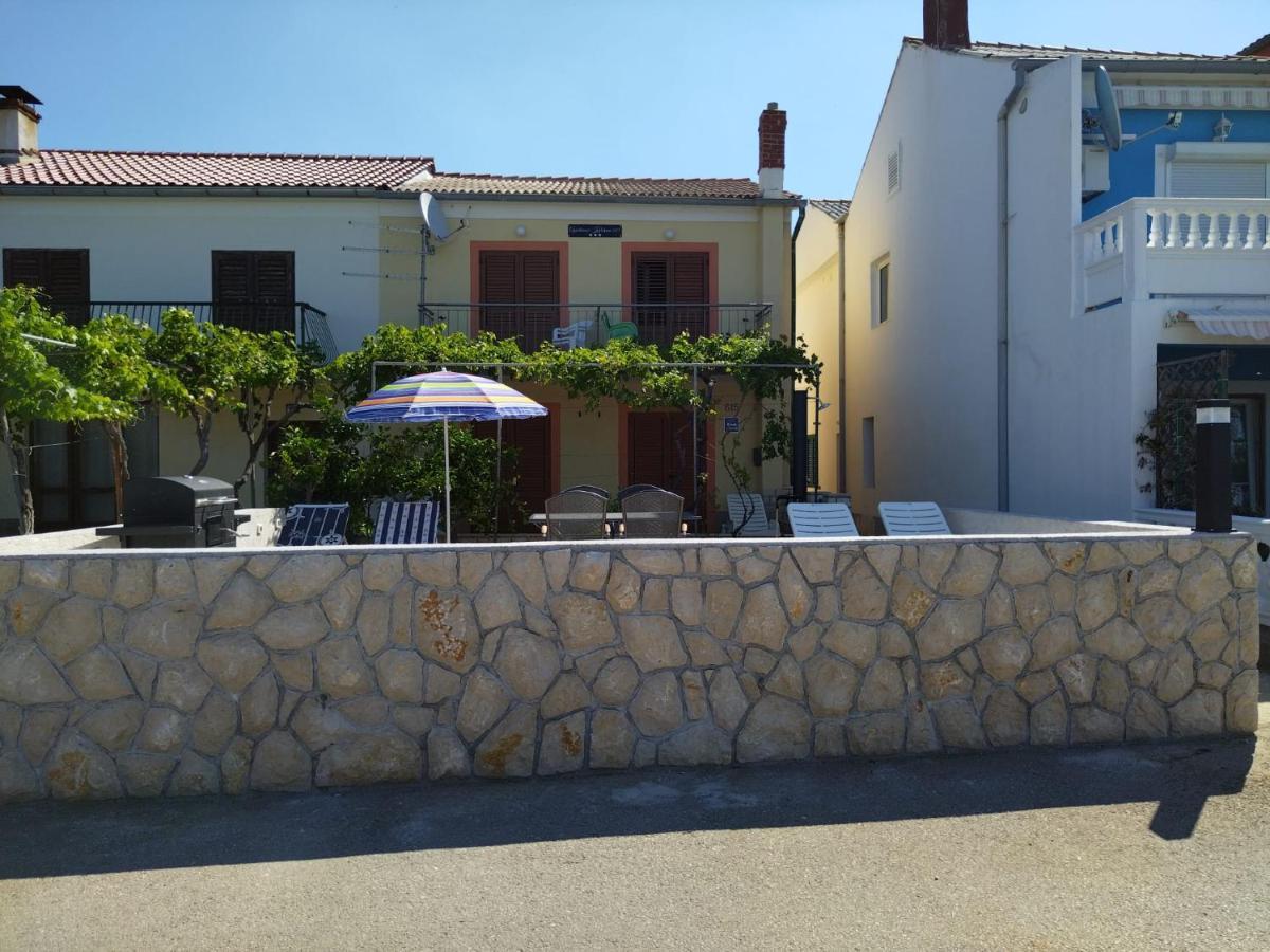 Barbat na Rabu Apartmani Katarina מראה חיצוני תמונה