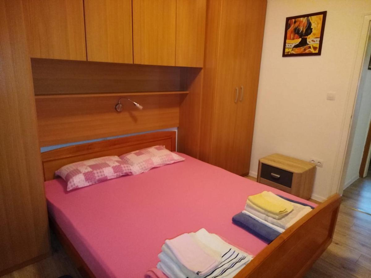 Barbat na Rabu Apartmani Katarina מראה חיצוני תמונה