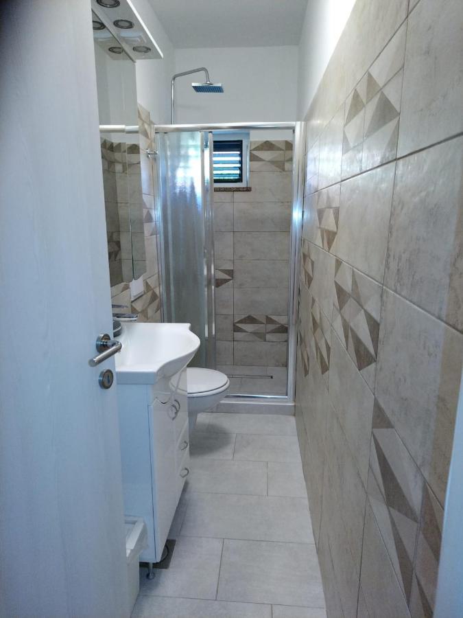 Barbat na Rabu Apartmani Katarina מראה חיצוני תמונה