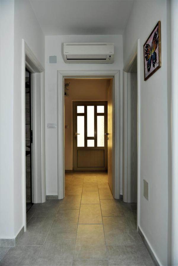 Barbat na Rabu Apartmani Katarina מראה חיצוני תמונה